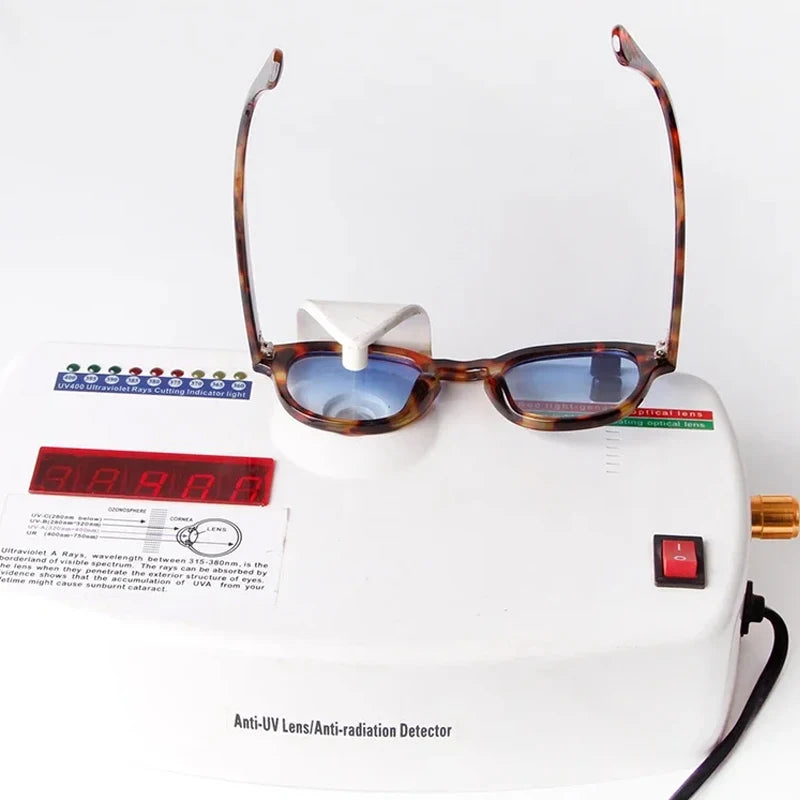 Quality New Retro round Sunglasses Women Fashion Rivets Decoration Shades UV400 Men Punk Leopard Sun Glasses