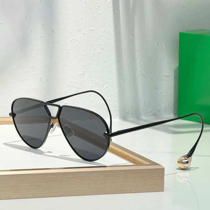1700 Cat Eye Luxury Women'S Sunglasses Men Alloy Luxury Brand Unique Designer Top Quality Classical UV400 Prescription with Case
