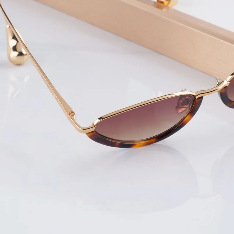 1700 Cat Eye Luxury Women'S Sunglasses Men Alloy Luxury Brand Unique Designer Top Quality Classical UV400 Prescription with Case